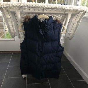 Gap Navy Puffer Vest